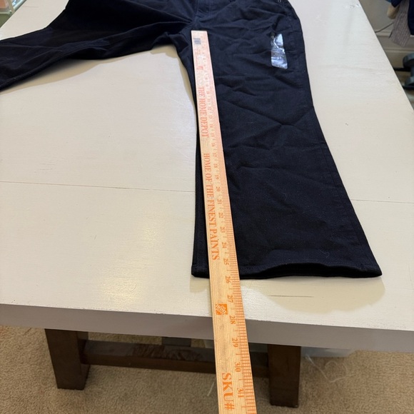 J. Crew Flare crop black jean in all-day stretch Size 31 - Picture 6 of 14